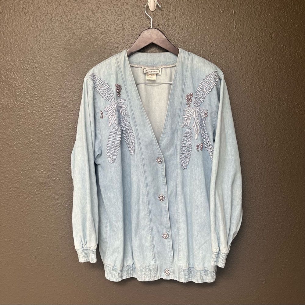 Vintage 90s Laurante White Wash Blue Denim Cotton Jacket Appliqué